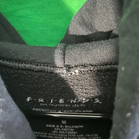 Friends Graphic Hoodie Size M - Picture 3 of 3